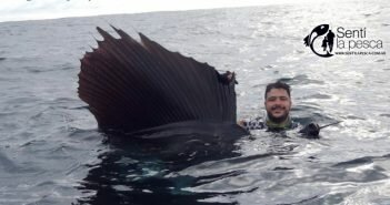 MAYO PESCA EN BAHIA SOLANO COLOMBIA dest