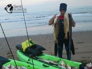 160923 KAYAKFISHING en PINAMAR3