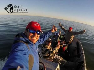 170515 PEJES A FLOTE EN HINOJO17