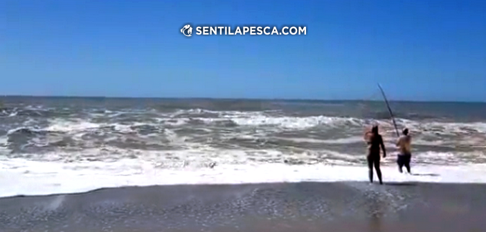 181127 Pescó a una nena en el mar y le salvó la vida DEST